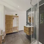 Grand Jardin, Terrasse Et Jacuzzi - Maison Pour 7 *