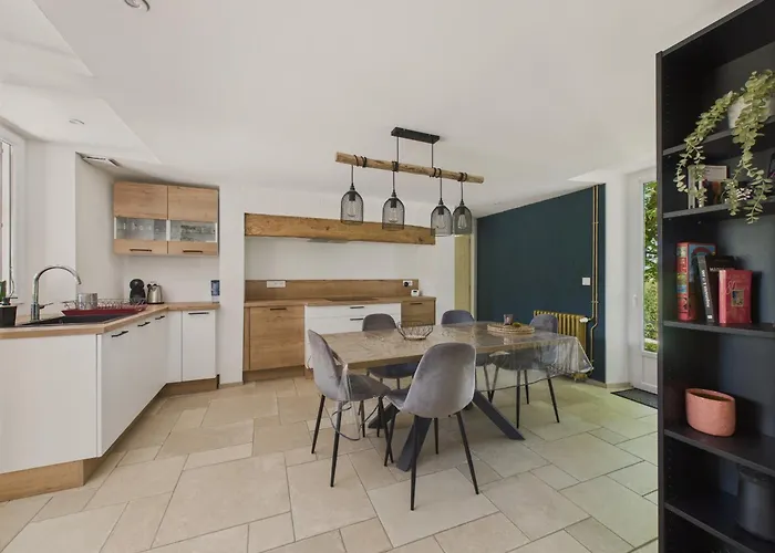 Grand Jardin Et Terrasse - Maison Pour 7 Feriehus *